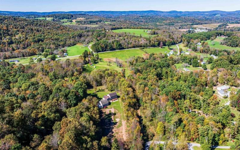 195 Furfin Road, Bruceton Mills, West Virginia 26525, 4 Bedroom Bedrooms, 9 Room Rooms,2 BathroomBathrooms,Single Family Detached,For Sale,Furfin,0,10167343