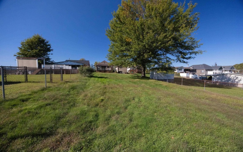 429 Grand Avenue, Bridgeport, West Virginia 26330, 2 Bedroom Bedrooms, 4 Room Rooms,1 BathroomBathrooms,Single Family Detached,For Sale,Grand,0,10167328