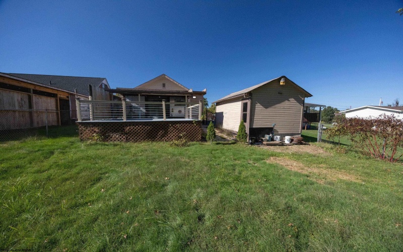429 Grand Avenue, Bridgeport, West Virginia 26330, 2 Bedroom Bedrooms, 4 Room Rooms,1 BathroomBathrooms,Single Family Detached,For Sale,Grand,0,10167328