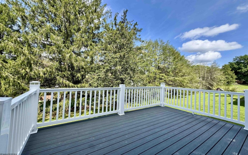 941 Farms Drive, Fairmont, West Virginia 26554, 5 Bedroom Bedrooms, 11 Room Rooms,3 BathroomBathrooms,Single Family Detached,For Sale,Farms,0,10167335