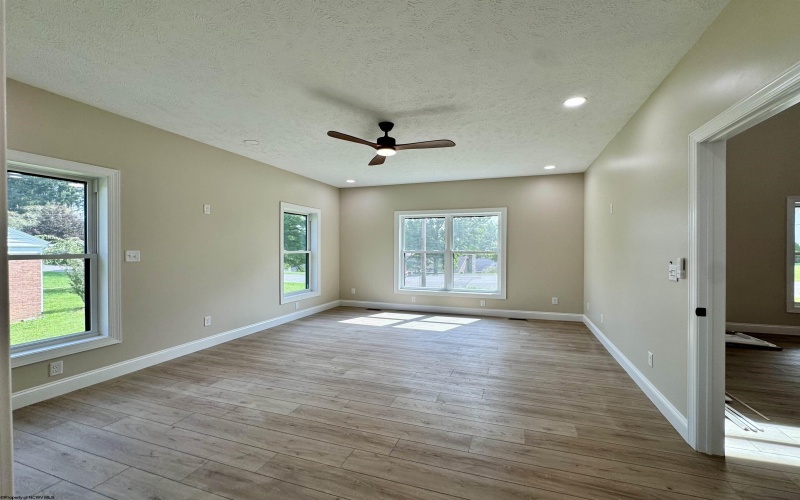 941 Farms Drive, Fairmont, West Virginia 26554, 5 Bedroom Bedrooms, 11 Room Rooms,3 BathroomBathrooms,Single Family Detached,For Sale,Farms,0,10167335