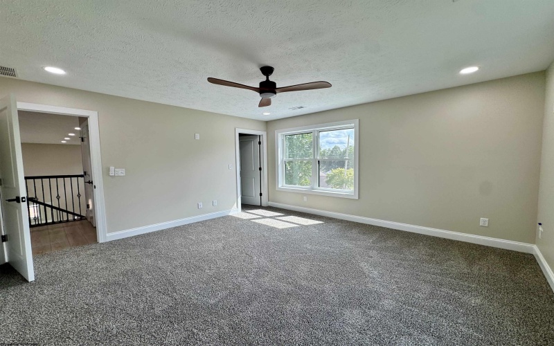 941 Farms Drive, Fairmont, West Virginia 26554, 5 Bedroom Bedrooms, 11 Room Rooms,3 BathroomBathrooms,Single Family Detached,For Sale,Farms,0,10167335