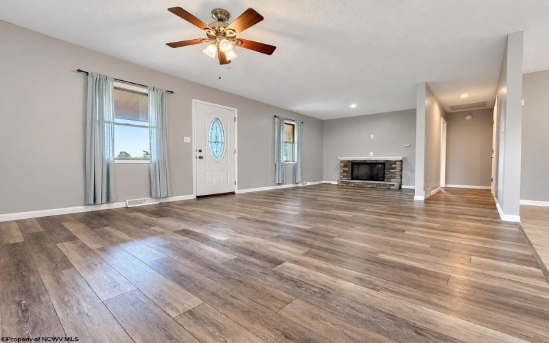 13 Silver Maple Lane, Buckhannon, West Virginia 26201, 4 Bedroom Bedrooms, 7 Room Rooms,2 BathroomBathrooms,Single Family Detached,For Sale,Silver Maple,0,10167348