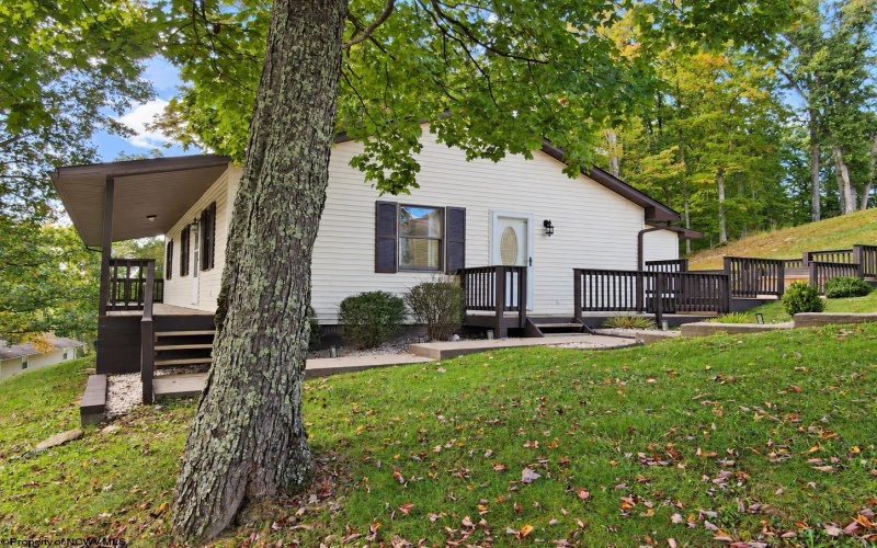 13 Silver Maple Lane, Buckhannon, West Virginia 26201, 4 Bedroom Bedrooms, 7 Room Rooms,2 BathroomBathrooms,Single Family Detached,For Sale,Silver Maple,0,10167348