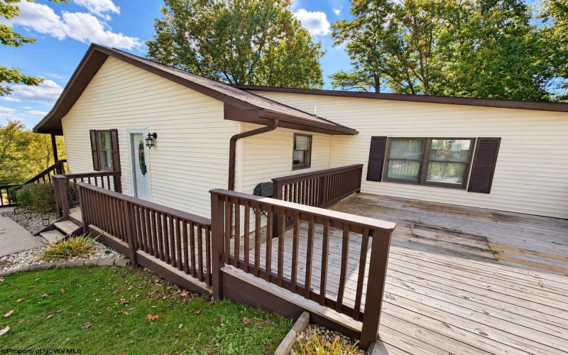 13 Silver Maple Lane, Buckhannon, West Virginia 26201, 4 Bedroom Bedrooms, 7 Room Rooms,2 BathroomBathrooms,Single Family Detached,For Sale,Silver Maple,0,10167348