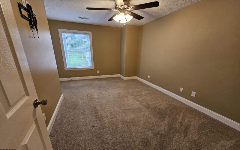 306 Hidden Point Trail, Morgantown, West Virginia 26508, 4 Bedroom Bedrooms, 7 Room Rooms,3 BathroomBathrooms,Single Family Detached,For Sale,Hidden Point,0,10167355
