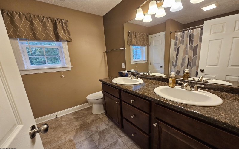 306 Hidden Point Trail, Morgantown, West Virginia 26508, 4 Bedroom Bedrooms, 7 Room Rooms,3 BathroomBathrooms,Single Family Detached,For Sale,Hidden Point,0,10167355