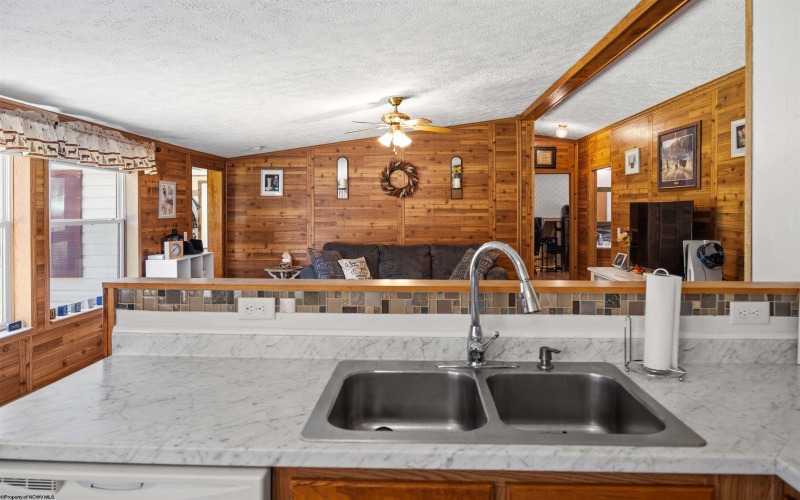 134 Endicott Street, Bruceton Mills, West Virginia 26525, 3 Bedroom Bedrooms, 8 Room Rooms,2 BathroomBathrooms,Single Family Detached,For Sale,Endicott,0,10167354