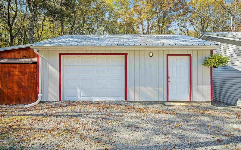 134 Endicott Street, Bruceton Mills, West Virginia 26525, 3 Bedroom Bedrooms, 8 Room Rooms,2 BathroomBathrooms,Single Family Detached,For Sale,Endicott,0,10167354