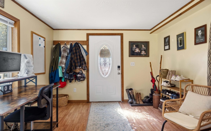 134 Endicott Street, Bruceton Mills, West Virginia 26525, 3 Bedroom Bedrooms, 8 Room Rooms,2 BathroomBathrooms,Single Family Detached,For Sale,Endicott,0,10167354