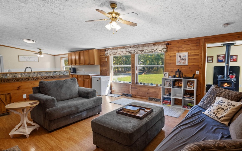 134 Endicott Street, Bruceton Mills, West Virginia 26525, 3 Bedroom Bedrooms, 8 Room Rooms,2 BathroomBathrooms,Single Family Detached,For Sale,Endicott,0,10167354