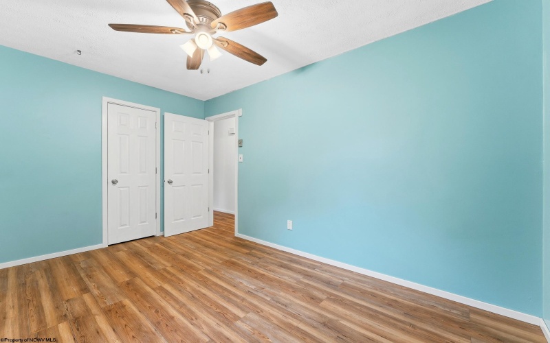 28 England Road, Morgantown, West Virginia 26508, 2 Bedroom Bedrooms, 6 Room Rooms,1 BathroomBathrooms,Single Family Detached,For Sale,England,0,10167352
