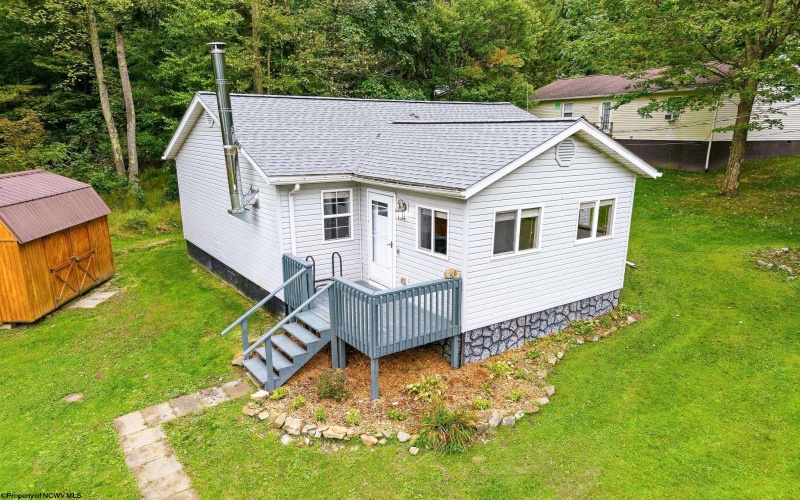 28 England Road, Morgantown, West Virginia 26508, 2 Bedroom Bedrooms, 6 Room Rooms,1 BathroomBathrooms,Single Family Detached,For Sale,England,0,10167352