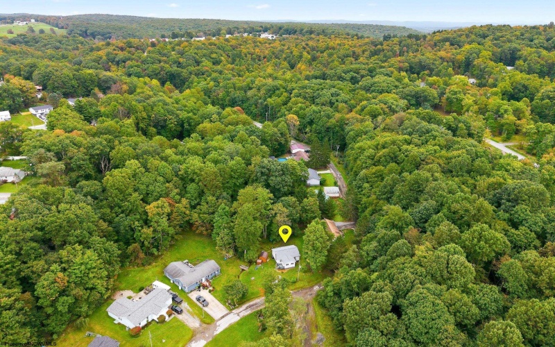 28 England Road, Morgantown, West Virginia 26508, 2 Bedroom Bedrooms, 6 Room Rooms,1 BathroomBathrooms,Single Family Detached,For Sale,England,0,10167352