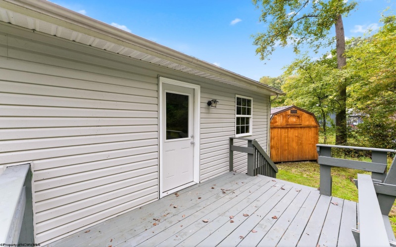 28 England Road, Morgantown, West Virginia 26508, 2 Bedroom Bedrooms, 6 Room Rooms,1 BathroomBathrooms,Single Family Detached,For Sale,England,0,10167352