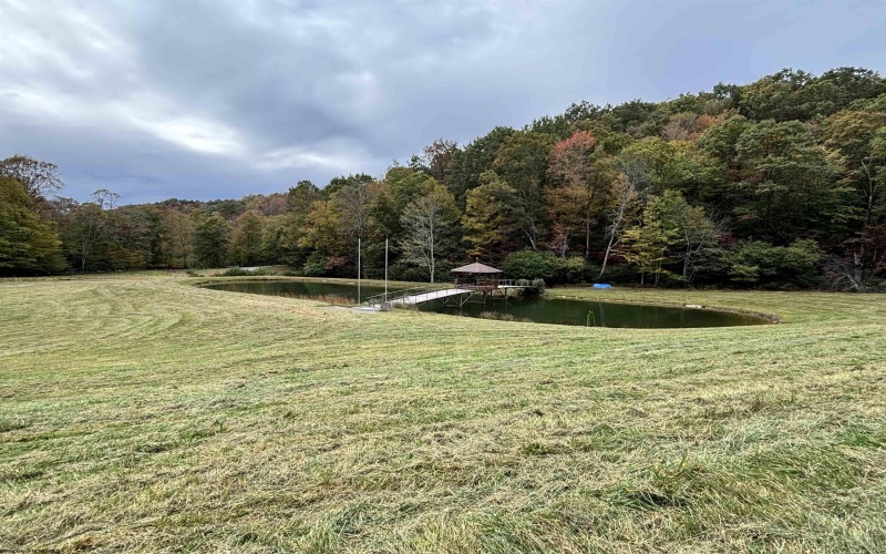 97 Indian Oaks Lane, Belington, West Virginia 26250, 2 Bedroom Bedrooms, 4 Room Rooms,2 BathroomBathrooms,Single Family Detached,For Sale,Indian Oaks,0,10167357