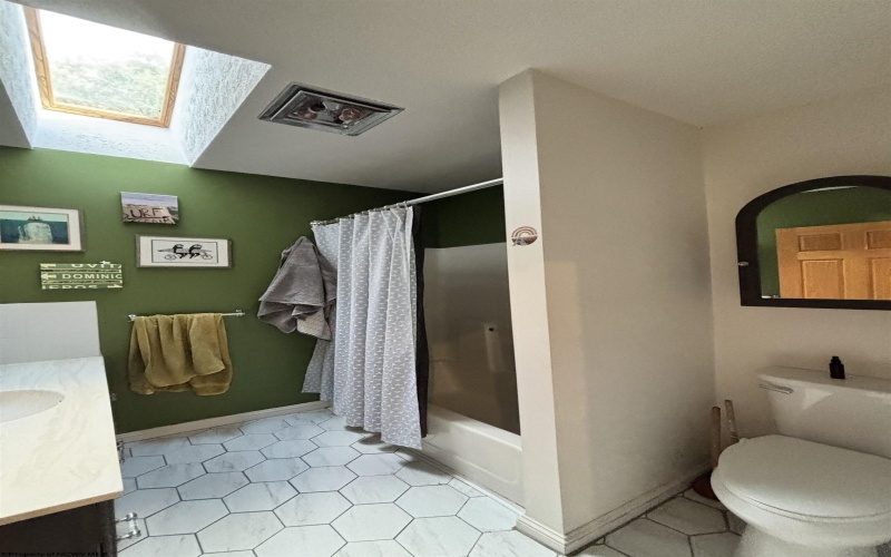 97 Indian Oaks Lane, Belington, West Virginia 26250, 2 Bedroom Bedrooms, 4 Room Rooms,2 BathroomBathrooms,Single Family Detached,For Sale,Indian Oaks,0,10167357