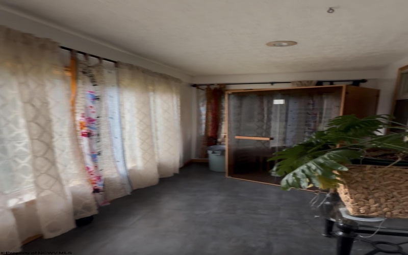 97 Indian Oaks Lane, Belington, West Virginia 26250, 2 Bedroom Bedrooms, 4 Room Rooms,2 BathroomBathrooms,Single Family Detached,For Sale,Indian Oaks,0,10167357