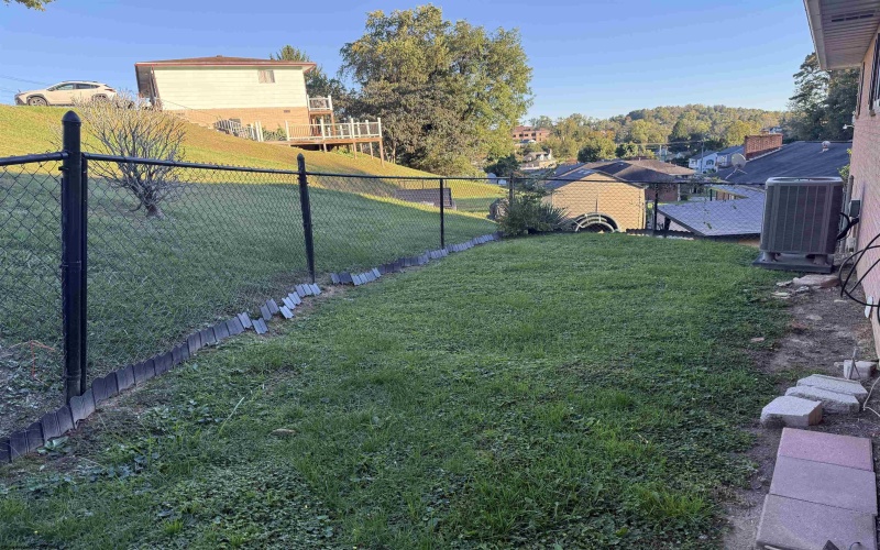 1133 Village Way, Fairmont, West Virginia 26554, 3 Bedroom Bedrooms, 7 Room Rooms,2 BathroomBathrooms,Single Family Detached,For Sale,Village,0,10167360 1133 Village Way, Fairmont, West Virginia 26554, 3 Bedroom Bedrooms, 7 Room Rooms,2 BathroomBathrooms,Single Family Detached,For Sale,Village,0,10167360