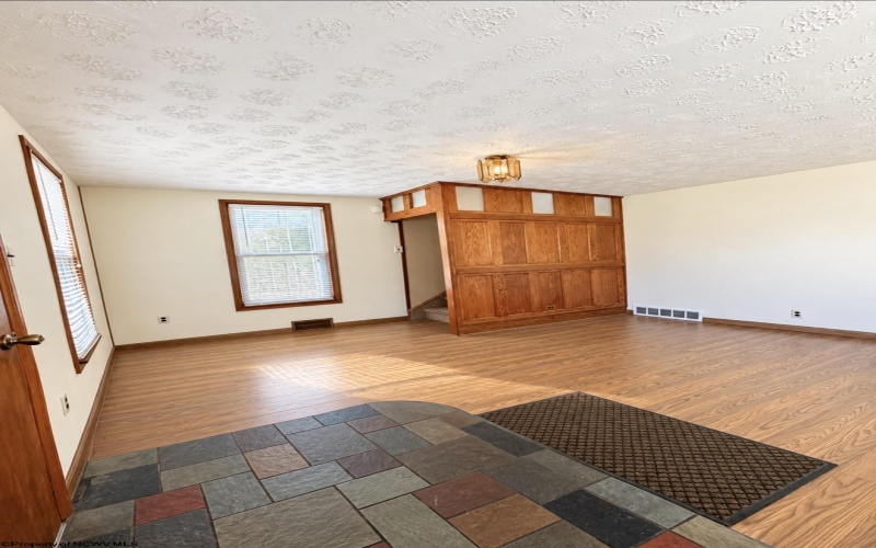 134 Pennsylvania Avenue, Nutter Fort, West Virginia 26301, 4 Bedroom Bedrooms, 9 Room Rooms,1 BathroomBathrooms,Single Family Detached,For Sale,Pennsylvania,0,10167361 134 Pennsylvania Avenue, Nutter Fort, West Virginia 26301, 4 Bedroom Bedrooms, 9 Room Rooms,1 BathroomBathrooms,Single Family Detached,For Sale,Pennsylvania,0,10167361