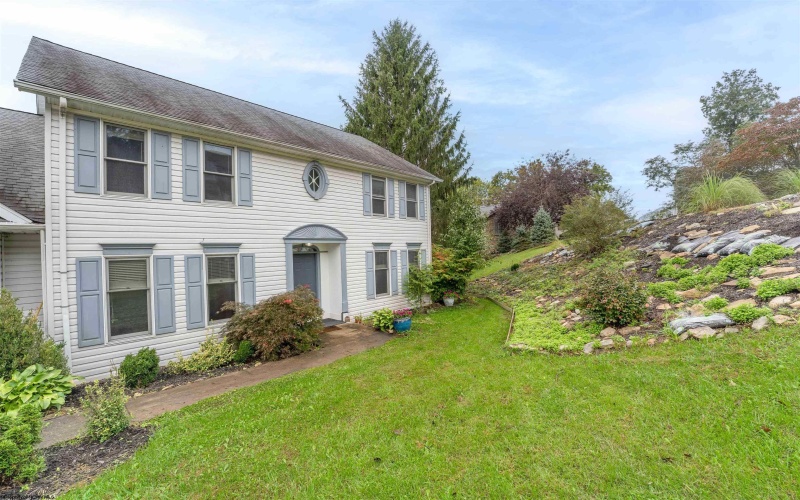 3004 Fallen Oak Road, Morgantown, West Virginia 26508, 4 Bedroom Bedrooms, 8 Room Rooms,3 BathroomBathrooms,Single Family Detached,For Sale,Fallen Oak,0,10167364 3004 Fallen Oak Road, Morgantown, West Virginia 26508, 4 Bedroom Bedrooms, 8 Room Rooms,3 BathroomBathrooms,Single Family Detached,For Sale,Fallen Oak,0,10167364