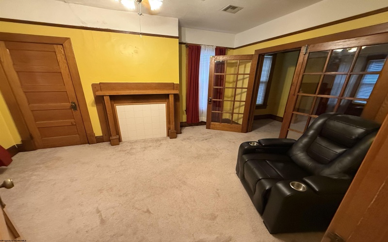 212 Vermont Avenue, Clarksburg, West Virginia 26301, 4 Bedroom Bedrooms, 8 Room Rooms,2 BathroomBathrooms,Single Family Detached,For Sale,Vermont,0,10167365 212 Vermont Avenue, Clarksburg, West Virginia 26301, 4 Bedroom Bedrooms, 8 Room Rooms,2 BathroomBathrooms,Single Family Detached,For Sale,Vermont,0,10167365