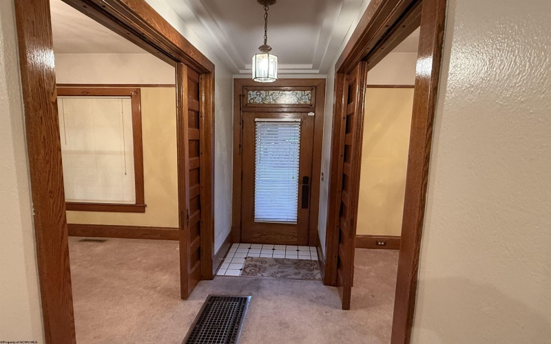 212 Vermont Avenue, Clarksburg, West Virginia 26301, 4 Bedroom Bedrooms, 8 Room Rooms,2 BathroomBathrooms,Single Family Detached,For Sale,Vermont,0,10167365 212 Vermont Avenue, Clarksburg, West Virginia 26301, 4 Bedroom Bedrooms, 8 Room Rooms,2 BathroomBathrooms,Single Family Detached,For Sale,Vermont,0,10167365