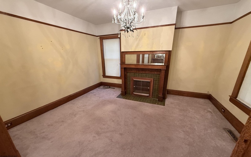 212 Vermont Avenue, Clarksburg, West Virginia 26301, 4 Bedroom Bedrooms, 8 Room Rooms,2 BathroomBathrooms,Single Family Detached,For Sale,Vermont,0,10167365 212 Vermont Avenue, Clarksburg, West Virginia 26301, 4 Bedroom Bedrooms, 8 Room Rooms,2 BathroomBathrooms,Single Family Detached,For Sale,Vermont,0,10167365