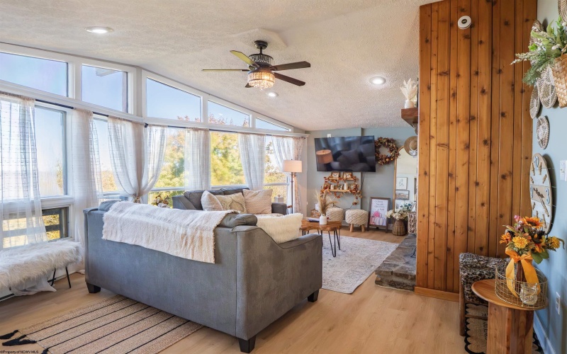 1681 Mountainside Road, Davis, West Virginia 26260, 5 Bedroom Bedrooms, 8 Room Rooms,3 BathroomBathrooms,Single Family Detached,For Sale,Mountainside,0,10167386