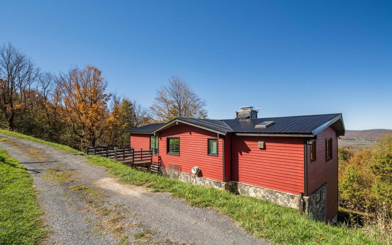 1681 Mountainside Road, Davis, West Virginia 26260, 5 Bedroom Bedrooms, 8 Room Rooms,3 BathroomBathrooms,Single Family Detached,For Sale,Mountainside,0,10167386