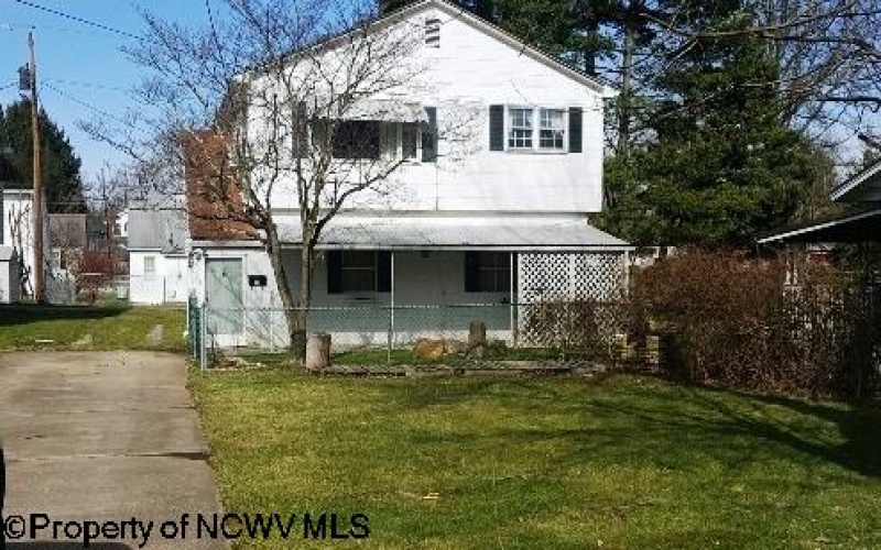 133 CAMDEN Avenue, Buckhannon, West Virginia 26201, 2 Bedroom Bedrooms, 5 Room Rooms,1 BathroomBathrooms,Residential Rentals,For Rent,CAMDEN,0,10167374
