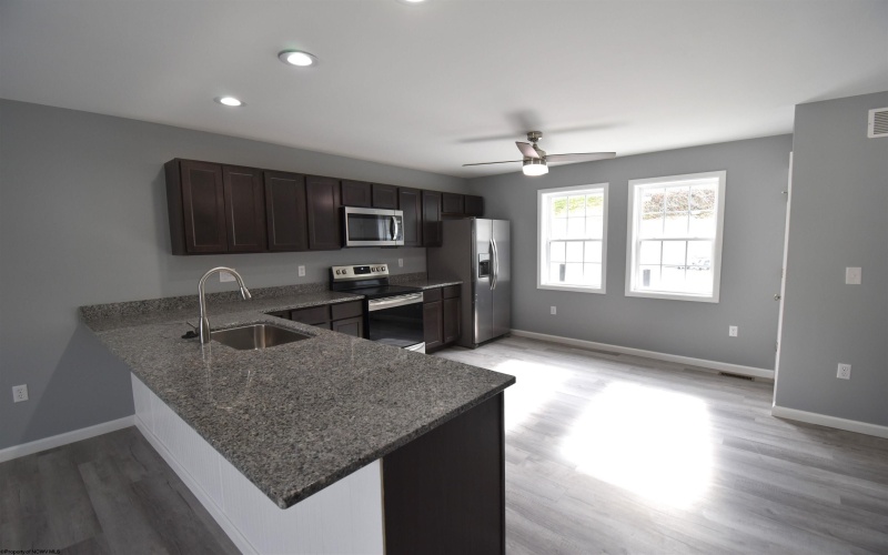 723 Monopoly Way, Morgantown, West Virginia 26505, 2 Bedroom Bedrooms, 4 Room Rooms,3 BathroomBathrooms,Residential Rentals,For Rent,Monopoly,0,10167384