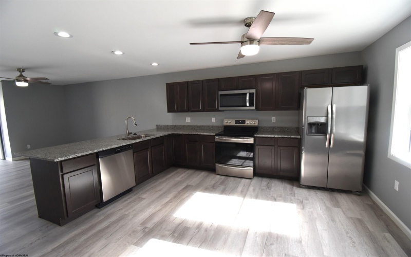 723 Monopoly Way, Morgantown, West Virginia 26505, 2 Bedroom Bedrooms, 4 Room Rooms,3 BathroomBathrooms,Residential Rentals,For Rent,Monopoly,0,10167384