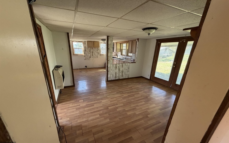 144 Johnson Avenue, Elkins, West Virginia 26241, 2 Bedroom Bedrooms, 7 Room Rooms,1 BathroomBathrooms,Single Family Detached,For Sale,Johnson,0,10167385