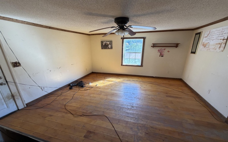 144 Johnson Avenue, Elkins, West Virginia 26241, 2 Bedroom Bedrooms, 7 Room Rooms,1 BathroomBathrooms,Single Family Detached,For Sale,Johnson,0,10167385