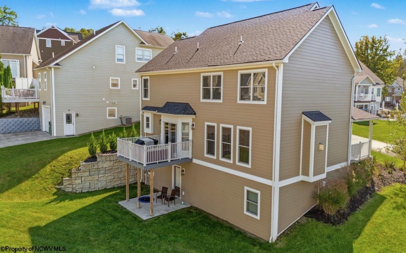 206 Greenview Drive, Morgantown, West Virginia 26508, 4 Bedroom Bedrooms, 10 Room Rooms,3 BathroomBathrooms,Single Family Detached,For Sale,Greenview,0,10167379