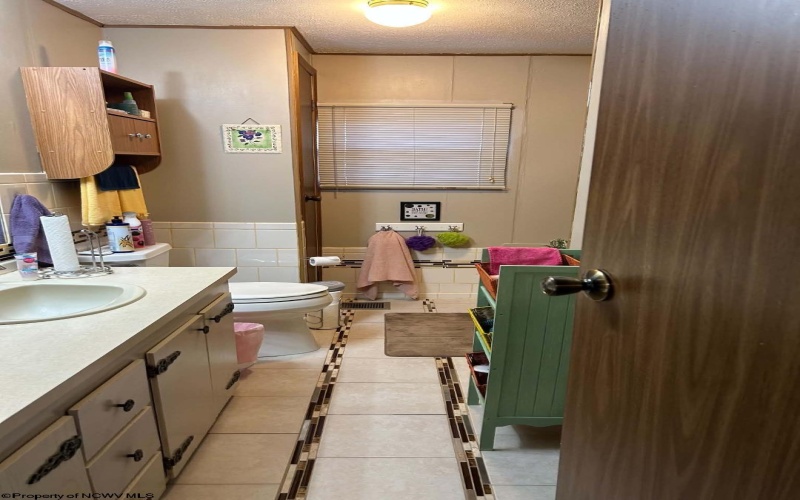 1682 Everson Road, Buckhannon, West Virginia 26201, 4 Bedroom Bedrooms, 9 Room Rooms,4 BathroomBathrooms,Single Family Detached,For Sale,Everson,0,10167377