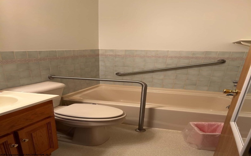 1682 Everson Road, Buckhannon, West Virginia 26201, 4 Bedroom Bedrooms, 9 Room Rooms,4 BathroomBathrooms,Single Family Detached,For Sale,Everson,0,10167377