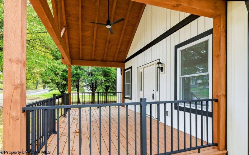 718 Country Club Road, Fairmont, West Virginia 26554, 4 Bedroom Bedrooms, 10 Room Rooms,2 BathroomBathrooms,Single Family Detached,For Sale,Country Club,0,10167370 718 Country Club Road, Fairmont, West Virginia 26554, 4 Bedroom Bedrooms, 10 Room Rooms,2 BathroomBathrooms,Single Family Detached,For Sale,Country Club,0,10167370