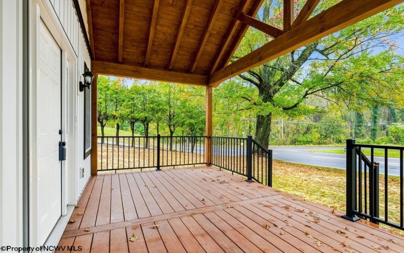 718 Country Club Road, Fairmont, West Virginia 26554, 4 Bedroom Bedrooms, 10 Room Rooms,2 BathroomBathrooms,Single Family Detached,For Sale,Country Club,0,10167370 718 Country Club Road, Fairmont, West Virginia 26554, 4 Bedroom Bedrooms, 10 Room Rooms,2 BathroomBathrooms,Single Family Detached,For Sale,Country Club,0,10167370