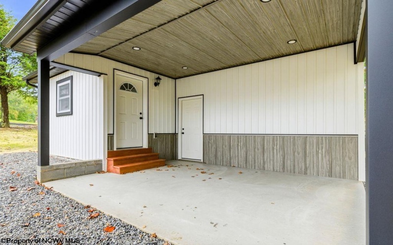 718 Country Club Road, Fairmont, West Virginia 26554, 4 Bedroom Bedrooms, 10 Room Rooms,2 BathroomBathrooms,Single Family Detached,For Sale,Country Club,0,10167370 718 Country Club Road, Fairmont, West Virginia 26554, 4 Bedroom Bedrooms, 10 Room Rooms,2 BathroomBathrooms,Single Family Detached,For Sale,Country Club,0,10167370