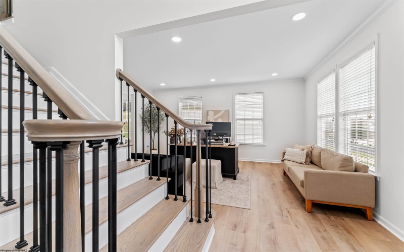 448 Blackberry Ridge Drive, Morgantown, West Virginia 26508, 4 Bedroom Bedrooms, 9 Room Rooms,3 BathroomBathrooms,Single Family Detached,For Sale,Blackberry Ridge,0,10167378