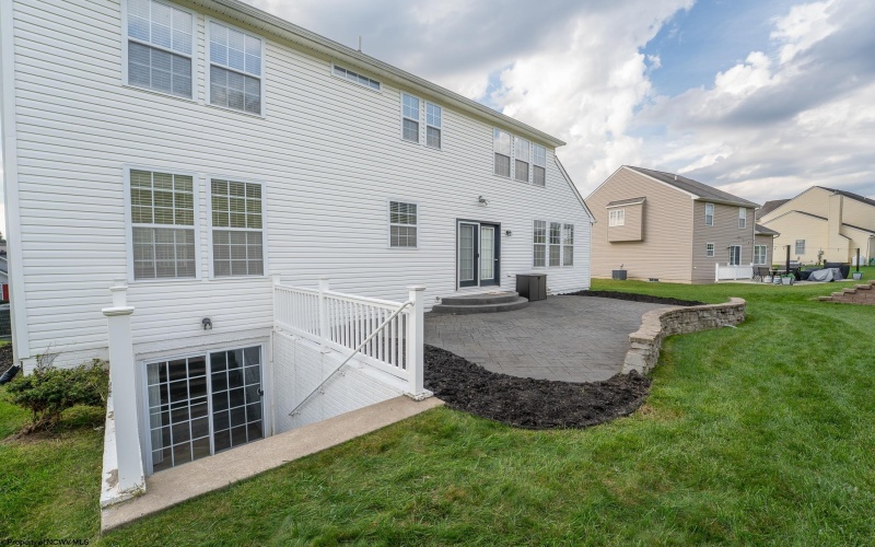 448 Blackberry Ridge Drive, Morgantown, West Virginia 26508, 4 Bedroom Bedrooms, 9 Room Rooms,3 BathroomBathrooms,Single Family Detached,For Sale,Blackberry Ridge,0,10167378