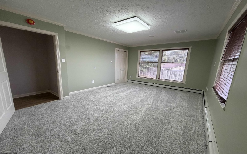 306 Lowther Street, Clarksburg, West Virginia 26301, 4 Bedroom Bedrooms, 14 Room Rooms,2 BathroomBathrooms,Single Family Detached,For Sale,Lowther,0,10167388