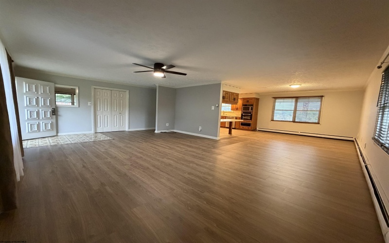306 Lowther Street, Clarksburg, West Virginia 26301, 4 Bedroom Bedrooms, 14 Room Rooms,2 BathroomBathrooms,Single Family Detached,For Sale,Lowther,0,10167388