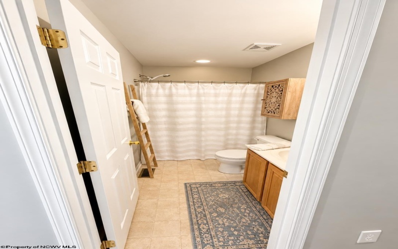 115 Park Place Drive, Morgantown, West Virginia 26508, 3 Bedroom Bedrooms, 6 Room Rooms,2 BathroomBathrooms,Single Family Attached,For Sale,Park Place,0,10167395