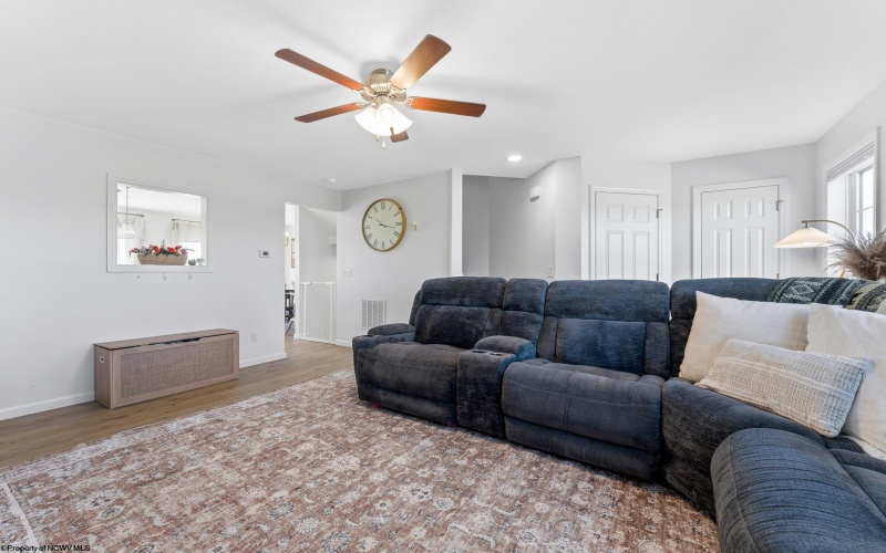 4 Swallowtail Street, Fairmont, West Virginia 26554, 3 Bedroom Bedrooms, 7 Room Rooms,2 BathroomBathrooms,Single Family Attached,For Sale,Swallowtail,0,10167402