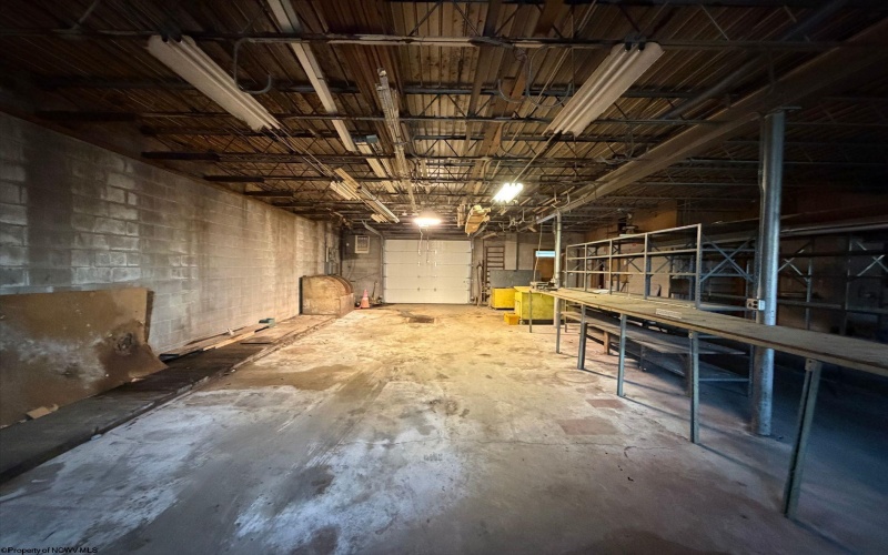 686 Fairmont Road, Morgantown, West Virginia 26501, 0 , 0 ,0,Commercial (for Sale),For Sale,Fairmont,0,10167391