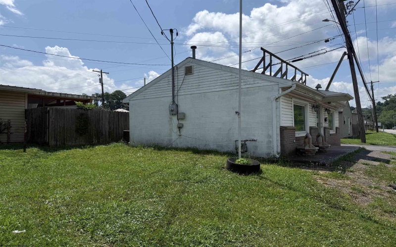 8192 Water Street, Stonewood, West Virginia 26301, 0 , 0 ,0,Commercial (for Sale),For Sale,Water,0,10167392