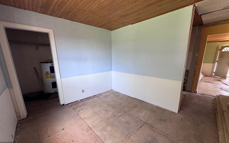 61 Satterfield Street, Rivesville, West Virginia 26588, 2 Bedroom Bedrooms, 4 Room Rooms,1 BathroomBathrooms,Single Family Detached,For Sale,Satterfield,0,10167414